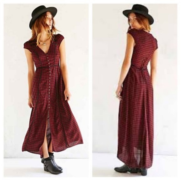 Ecote Dresses & Skirts - UO Ecote Vintage Red/Black Checkered Maxi Dress XS